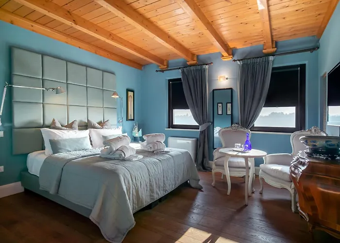 Mandalay Lodge & Resort Senigallia